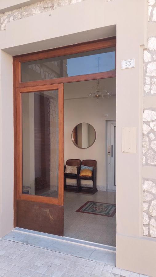 La Casa Del Mago Camere E Appartamenti Pissignano Luaran gambar