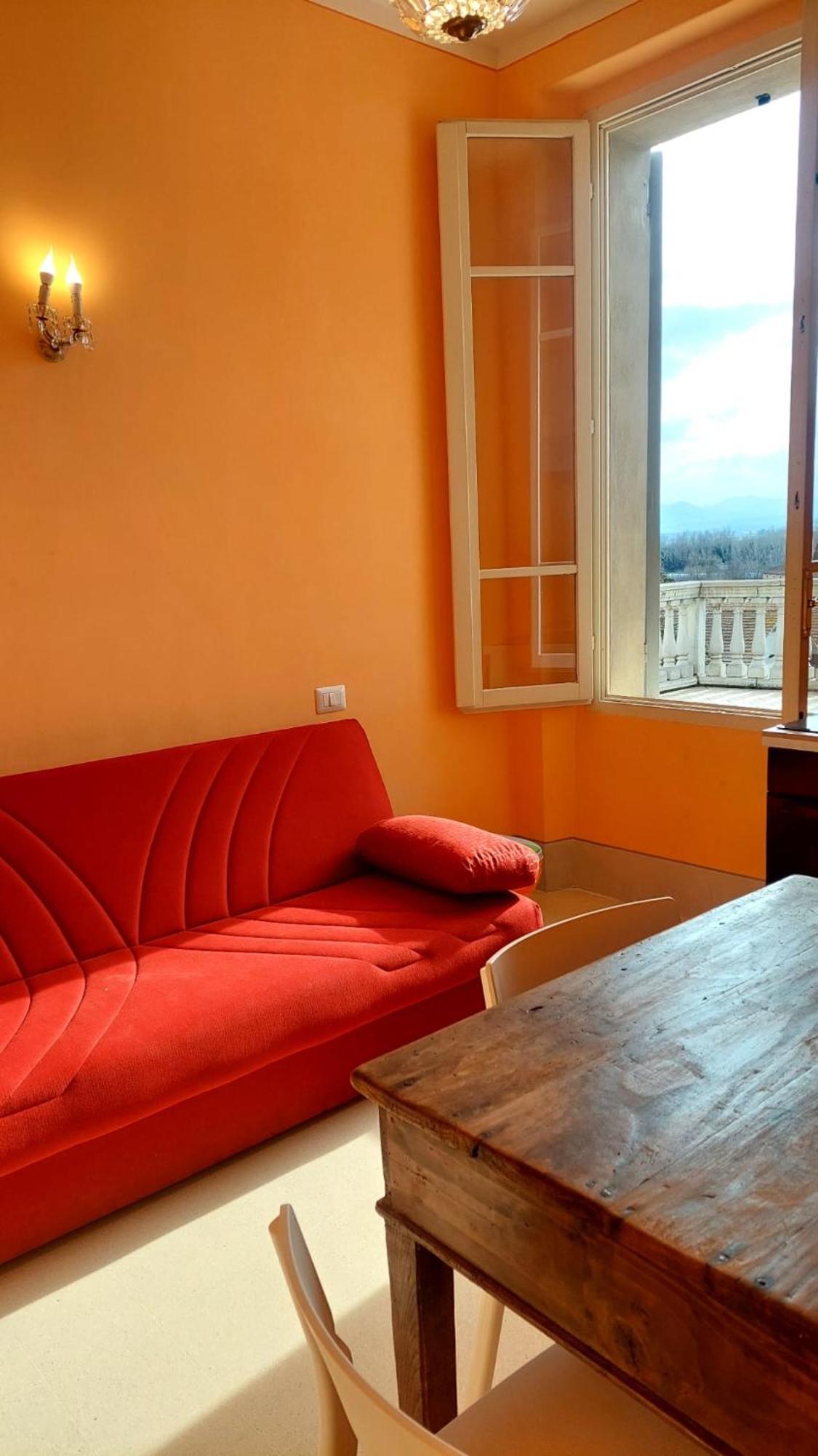 La Casa Del Mago Camere E Appartamenti Pissignano Luaran gambar
